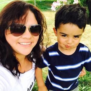 Meet your Posher, Leticia